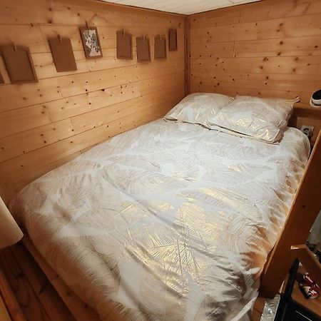 فيلا Tiny House Des Bougnats Teilhede المظهر الخارجي الصورة